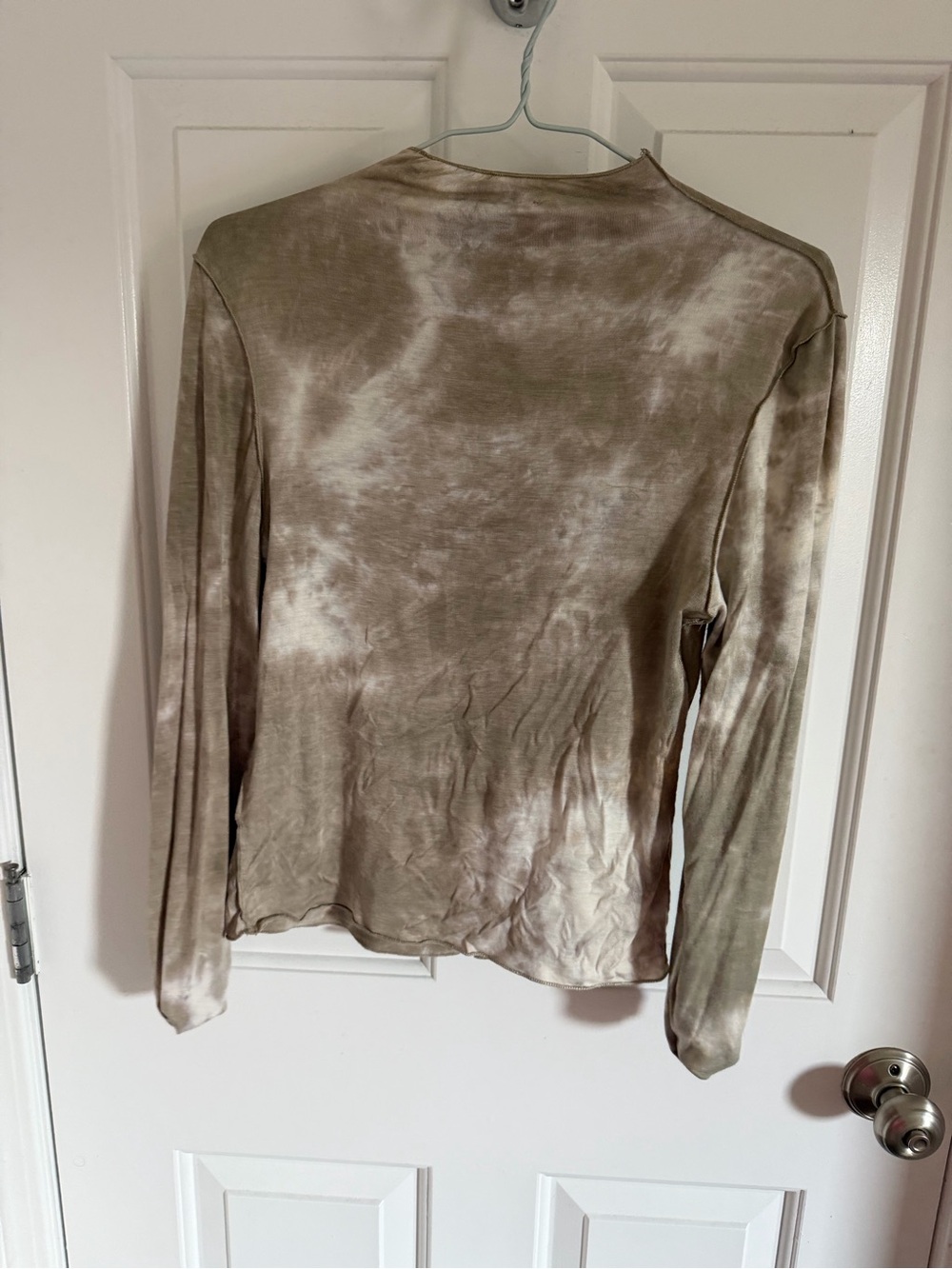 Women's Long Sleeve Tie-Dye Top - Olive Taupe - DISSH